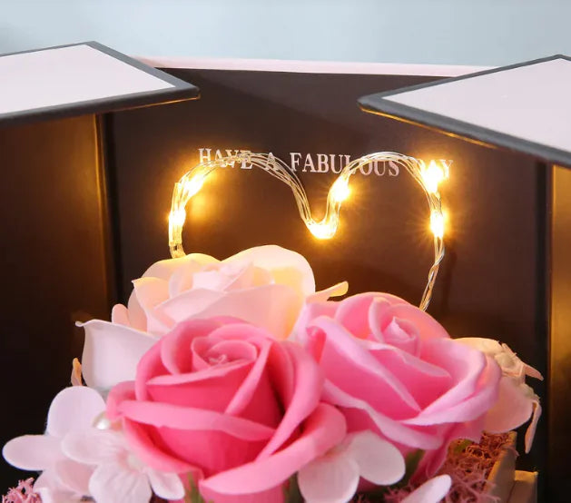 Elegant Jewelry Box with Preserved Rose: A Gift of Timeless Beauty