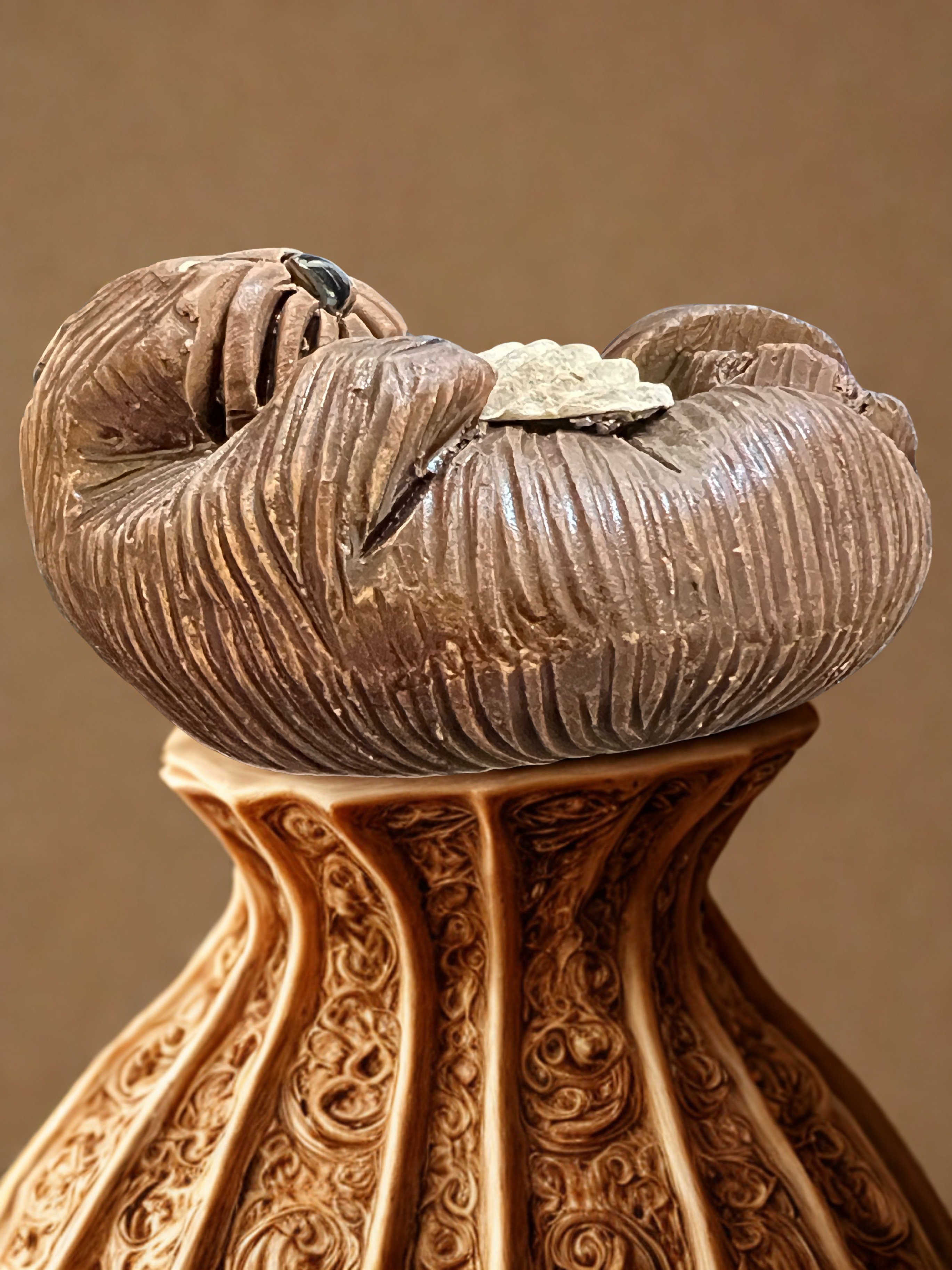 VINTAGE 1970s Artesania Rinconada Sea Otter with Shell Figurine | Signed Uruguayan Art Pottery