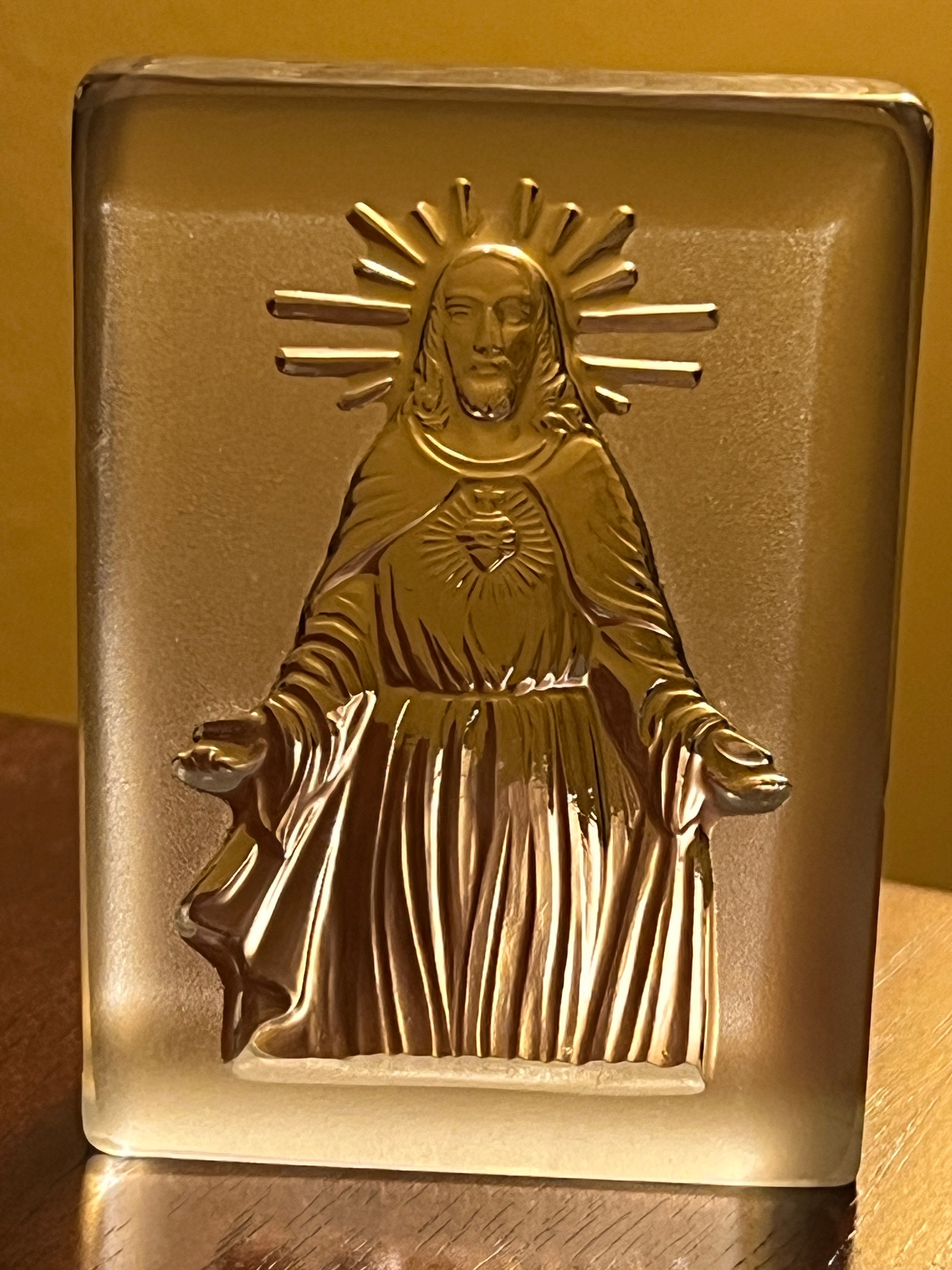 Vintage Sacred Heart of Jesus Glass Art Paperweight | Etched Clear Crystal Figurine | Religious Icon Home Décor