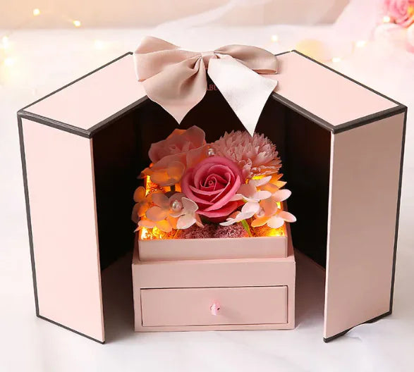 Elegant Jewelry Box with Preserved Rose: A Gift of Timeless Beauty