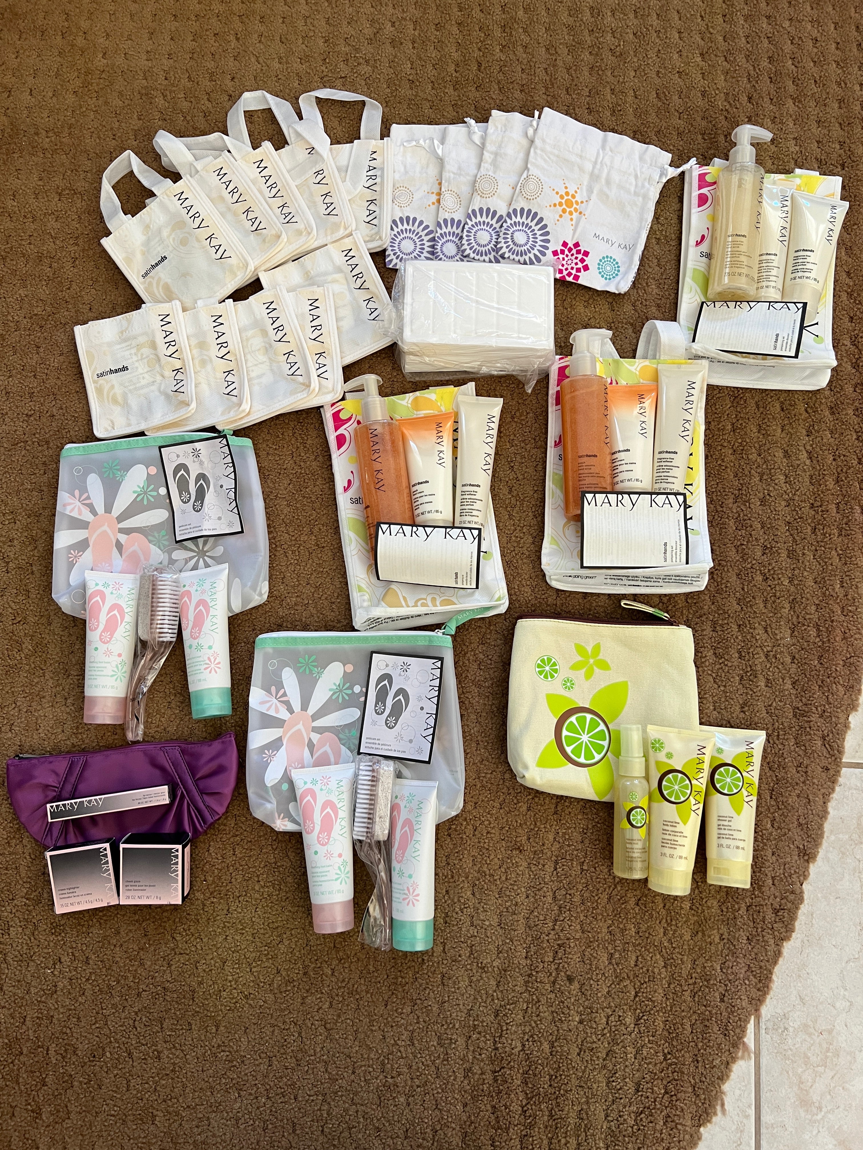 Mary Kay Deluxe Gift Collection - Satin Hands, Pedicure Sets, Coconut Lime & Accessories Bundle