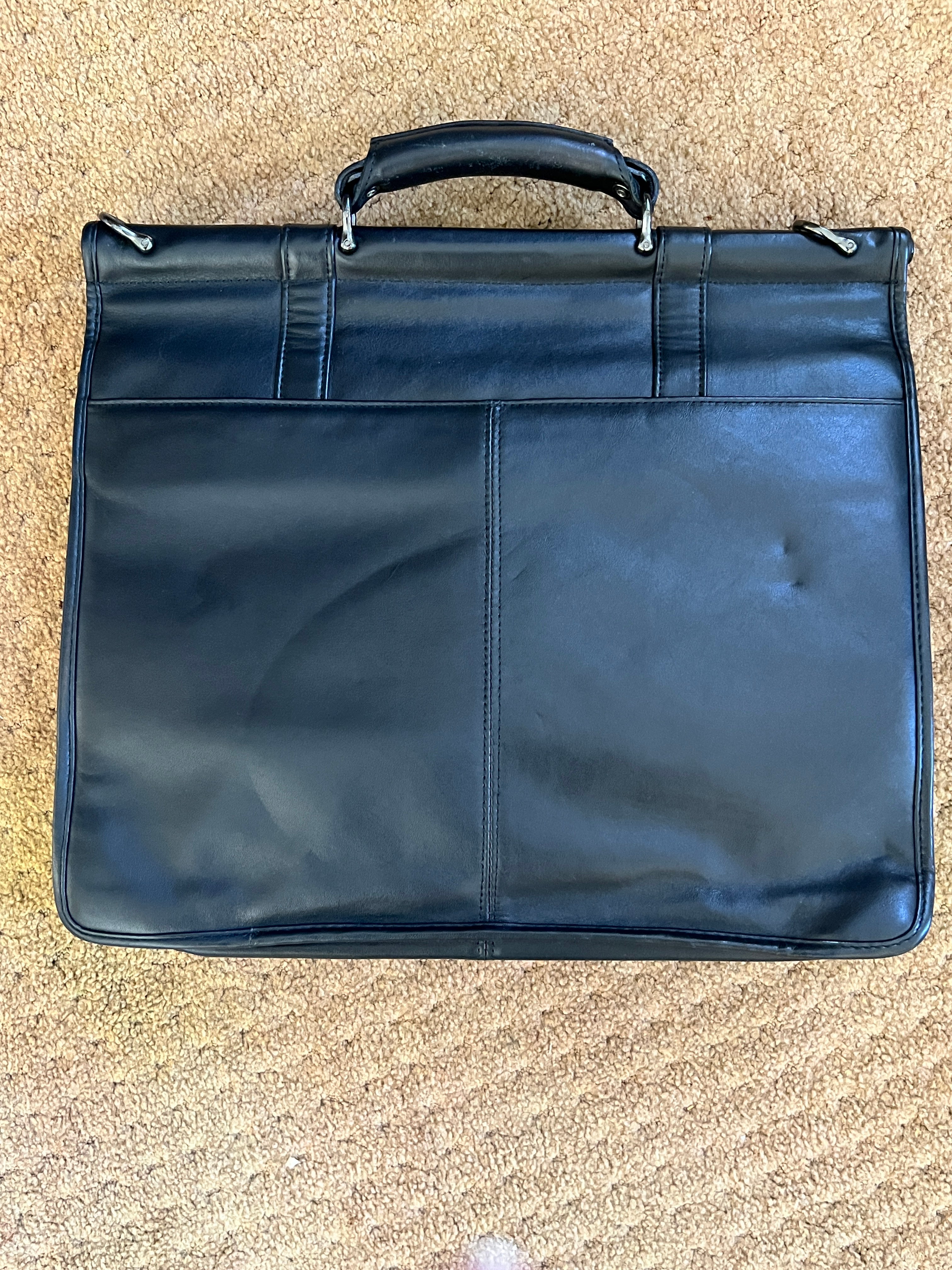 Kenneth Cole New York Large Black Leather Briefcase (Vintage Early 2000s)