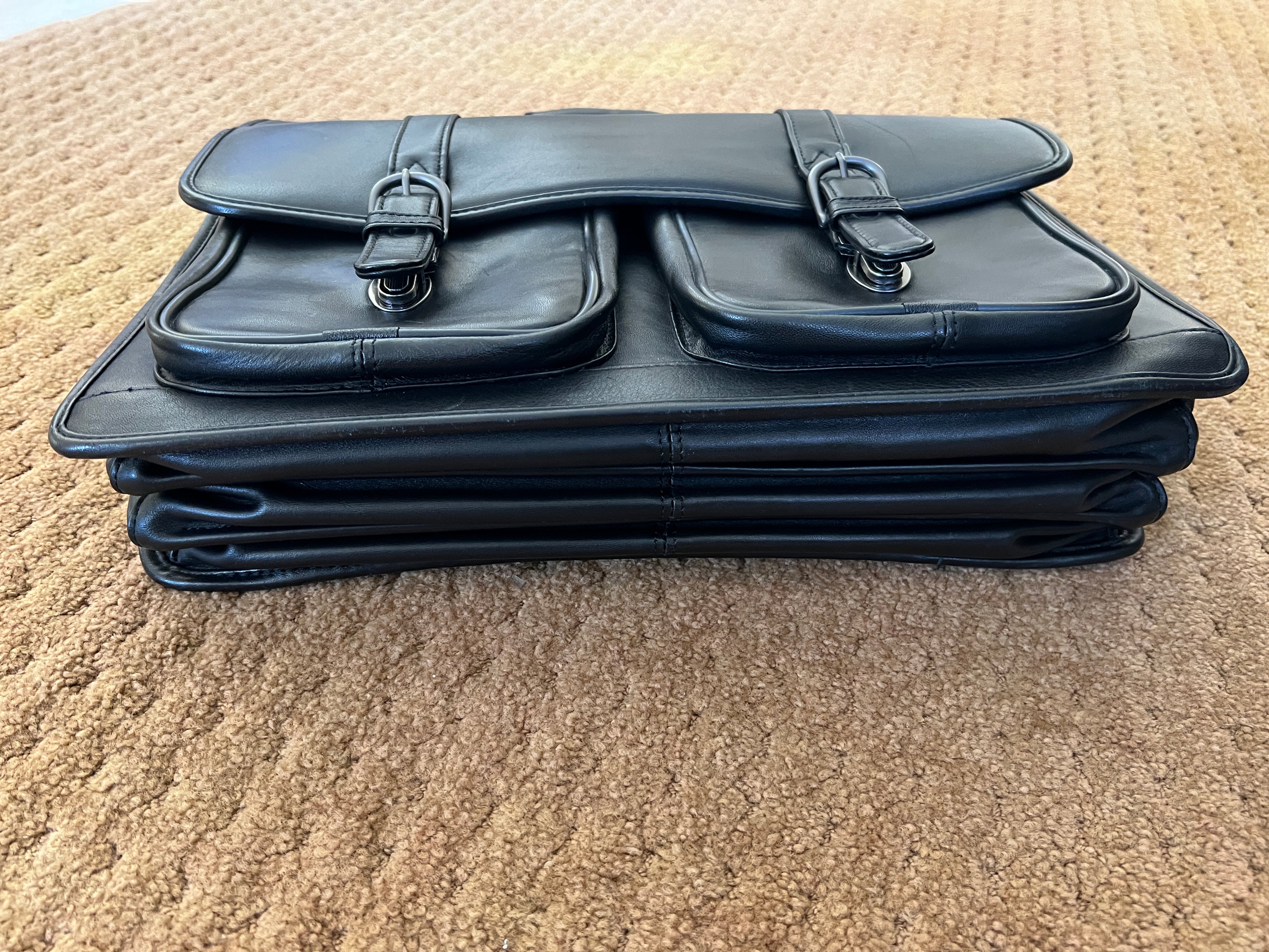 Kenneth Cole New York Large Black Leather Briefcase (Vintage Early 2000s)