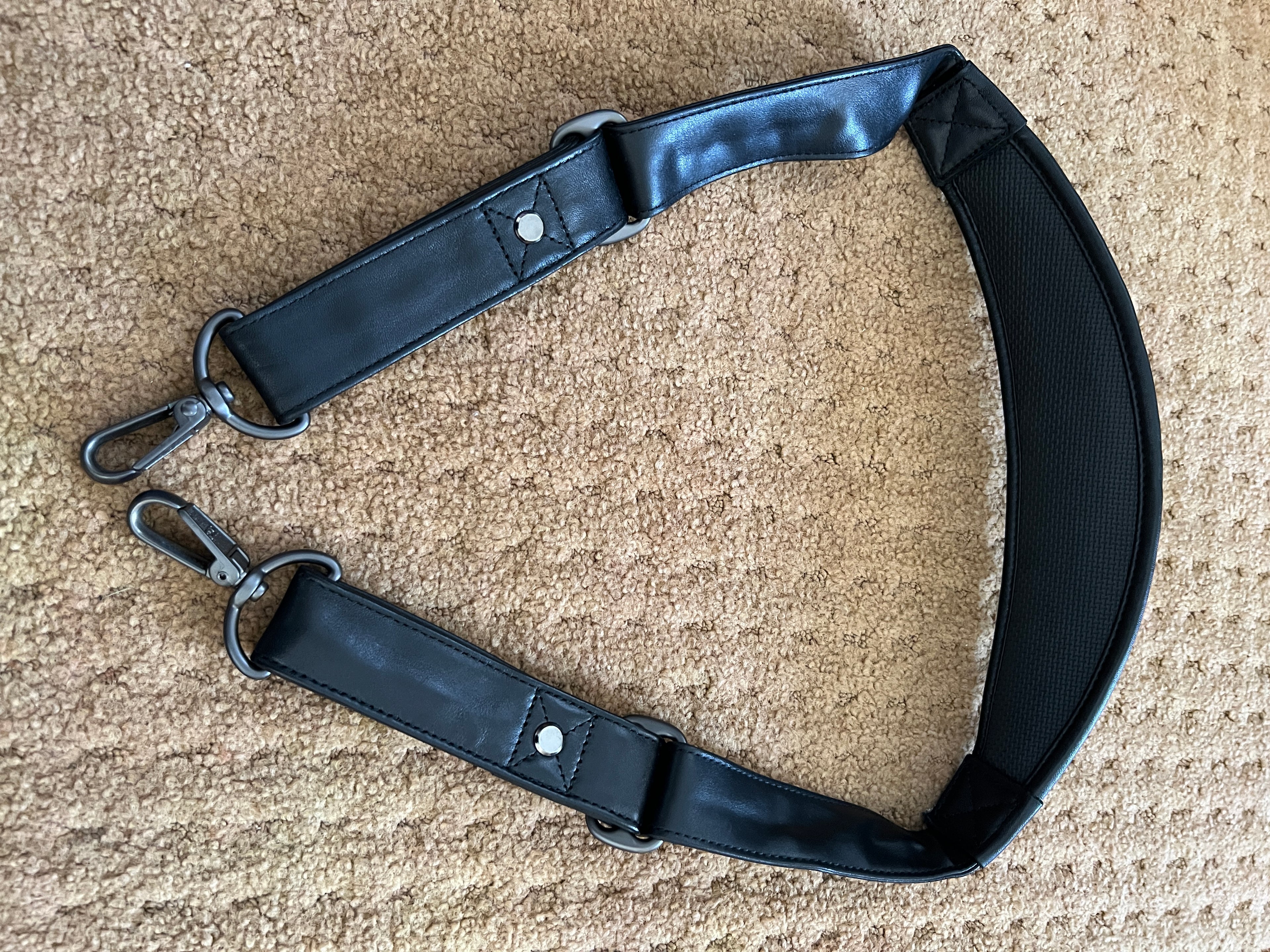 Kenneth Cole New York Large Black Leather Briefcase (Vintage Early 2000s)