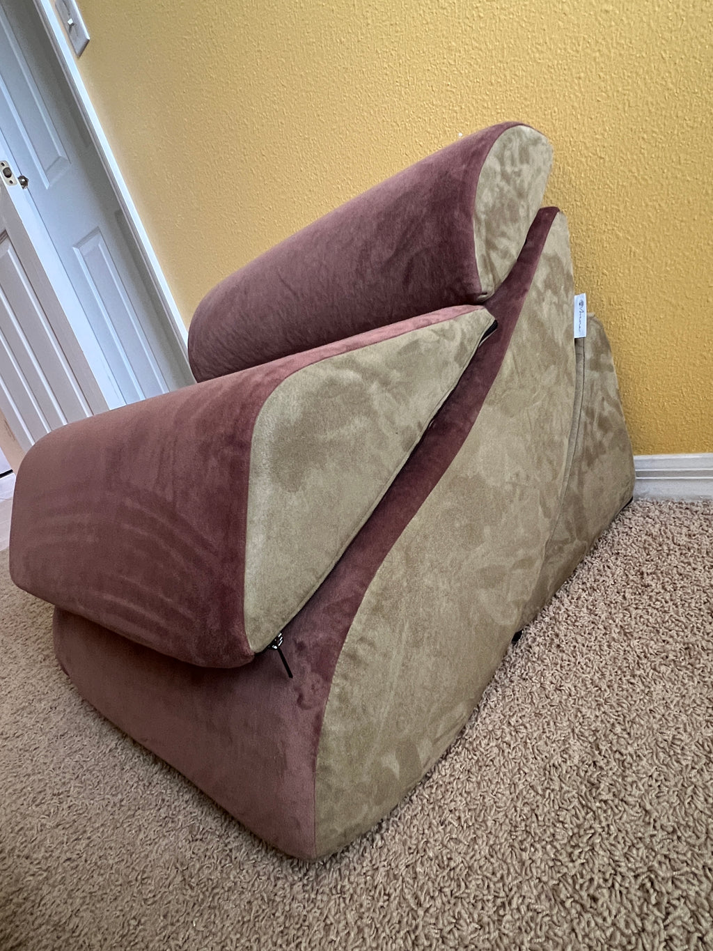 Ultimate Comfort & Relief: Avana 4-Piece Zero Gravity Bed Wedge Pillow System in Mocha-Sage