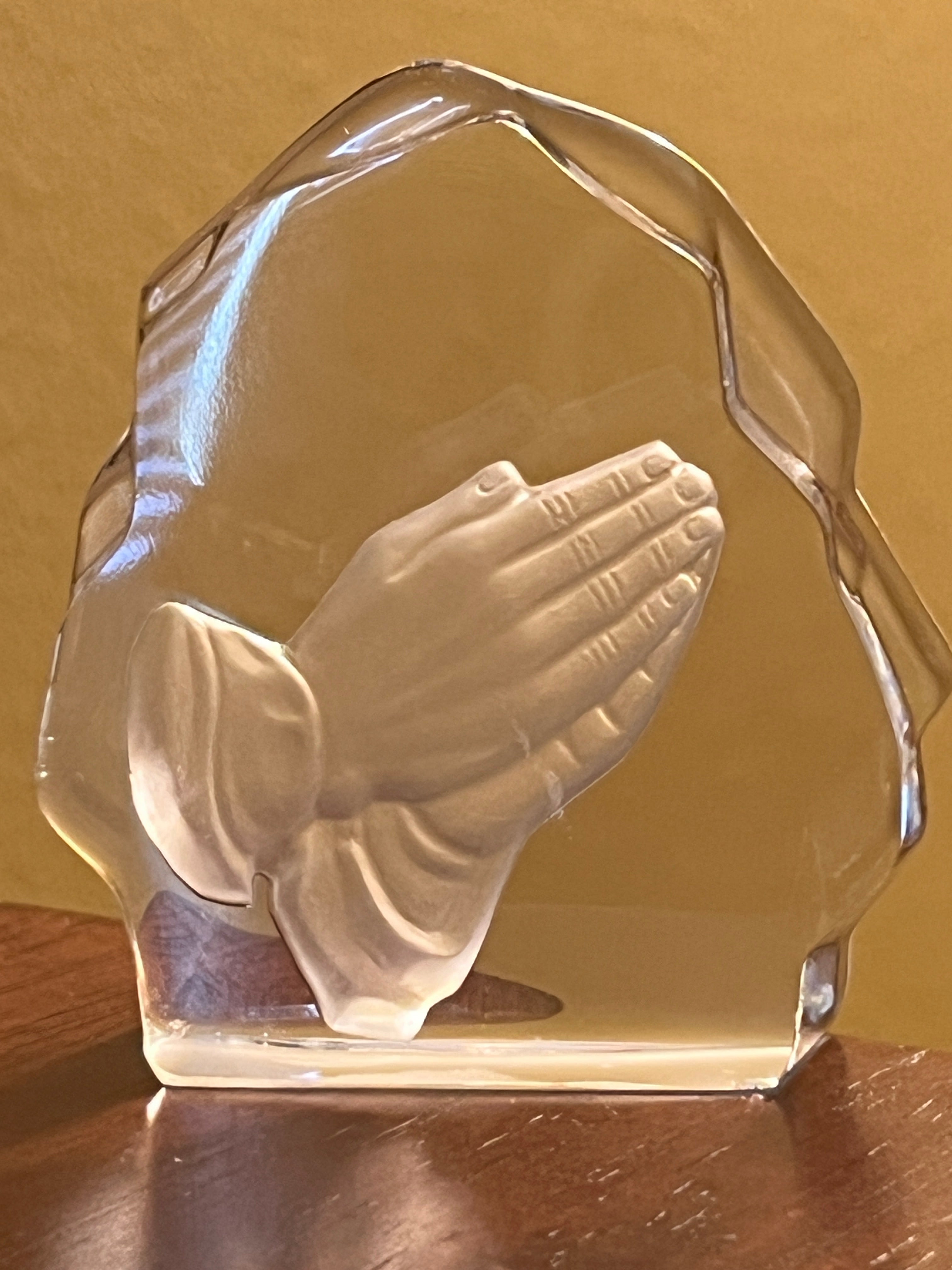Vintage Viking Glass Praying Hands Paperweight | 1970s 3D Crystal Art Religious Figurine
