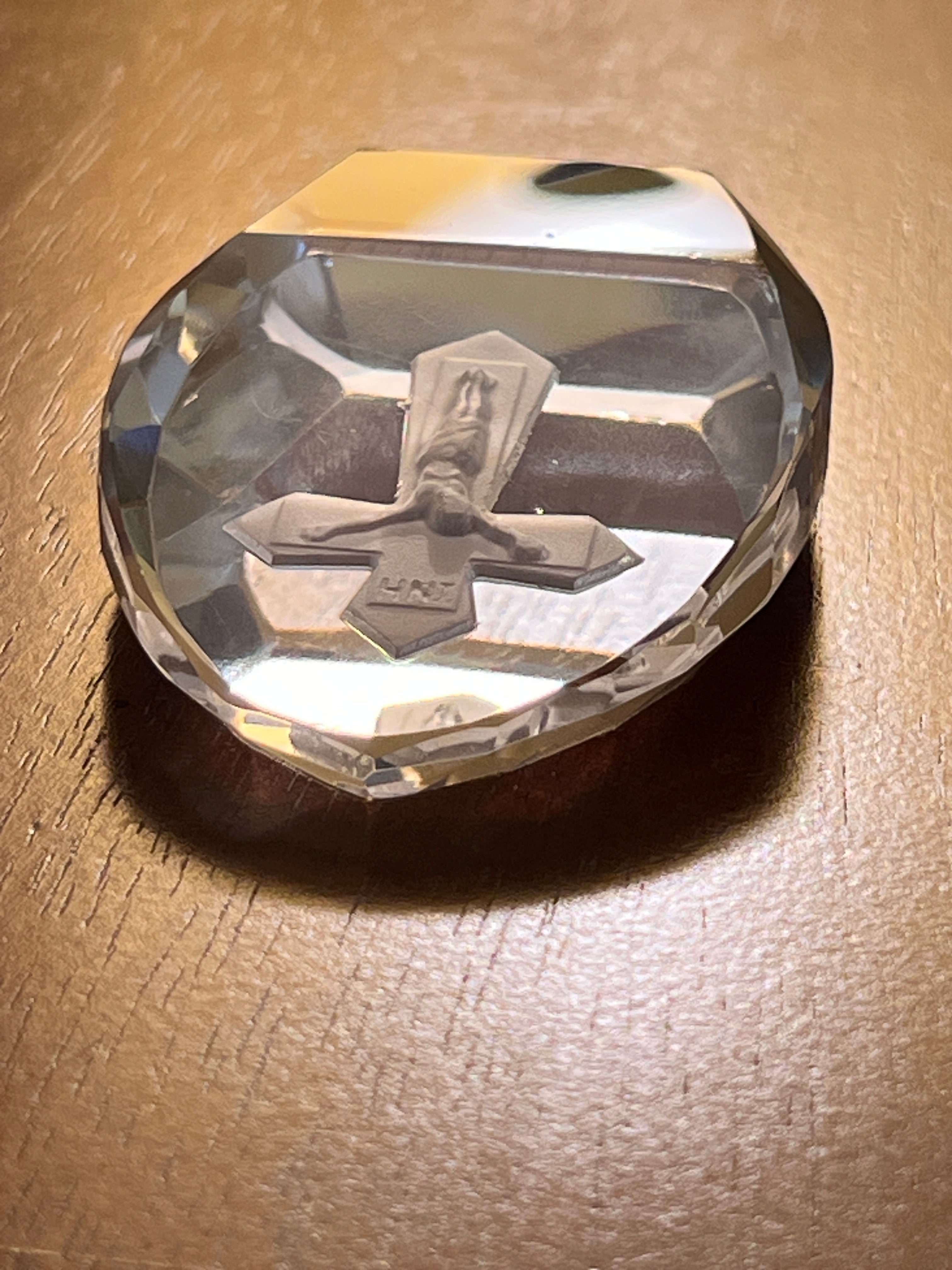 Vintage 3D Laser-Etched Crystal Crucifix Paperweight | Jesus on the Cross Art Glass