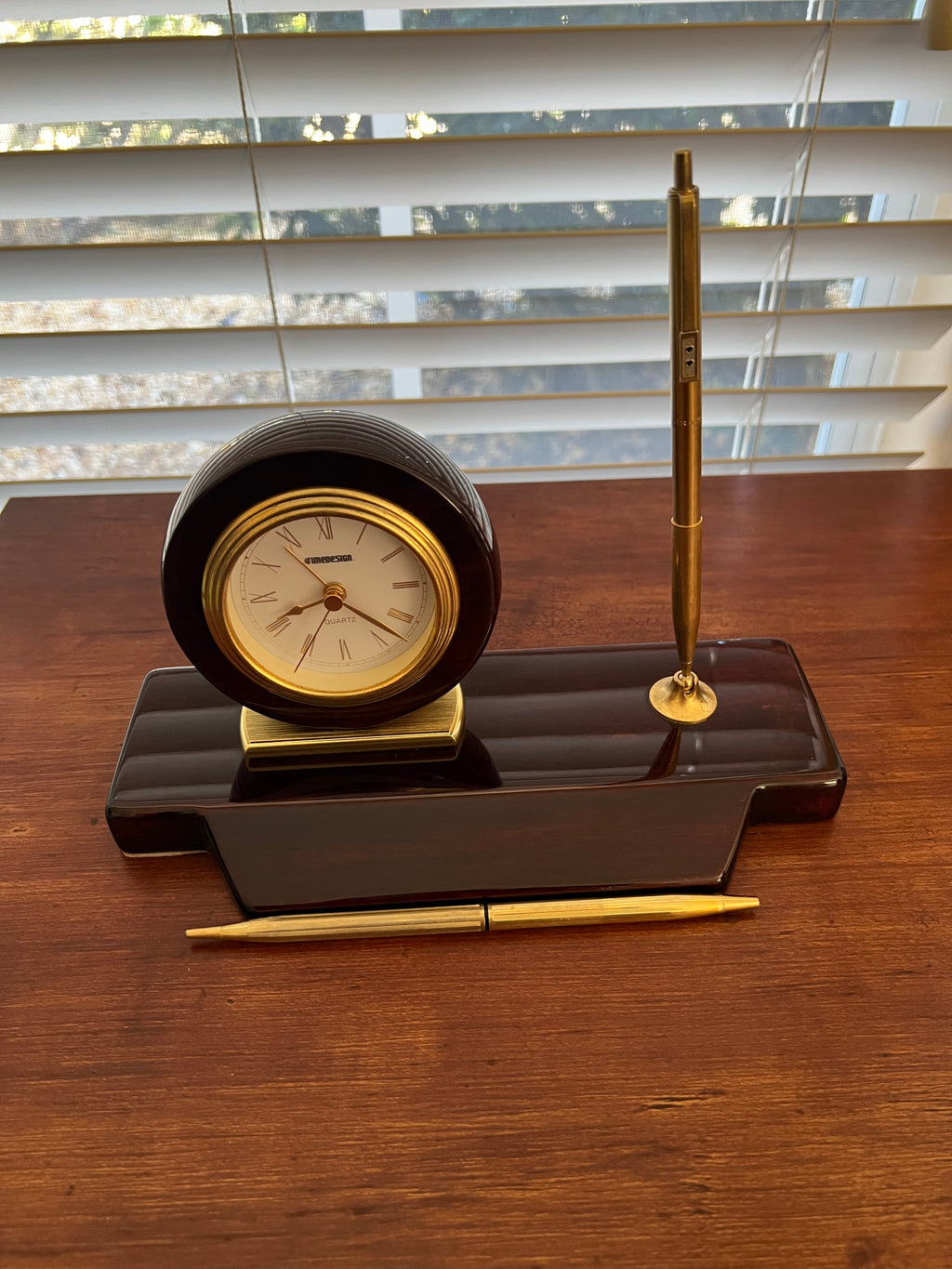 Elegant Executive: Vintage Timedesign Mahogany & Brass Desk Clock and Pen Set
