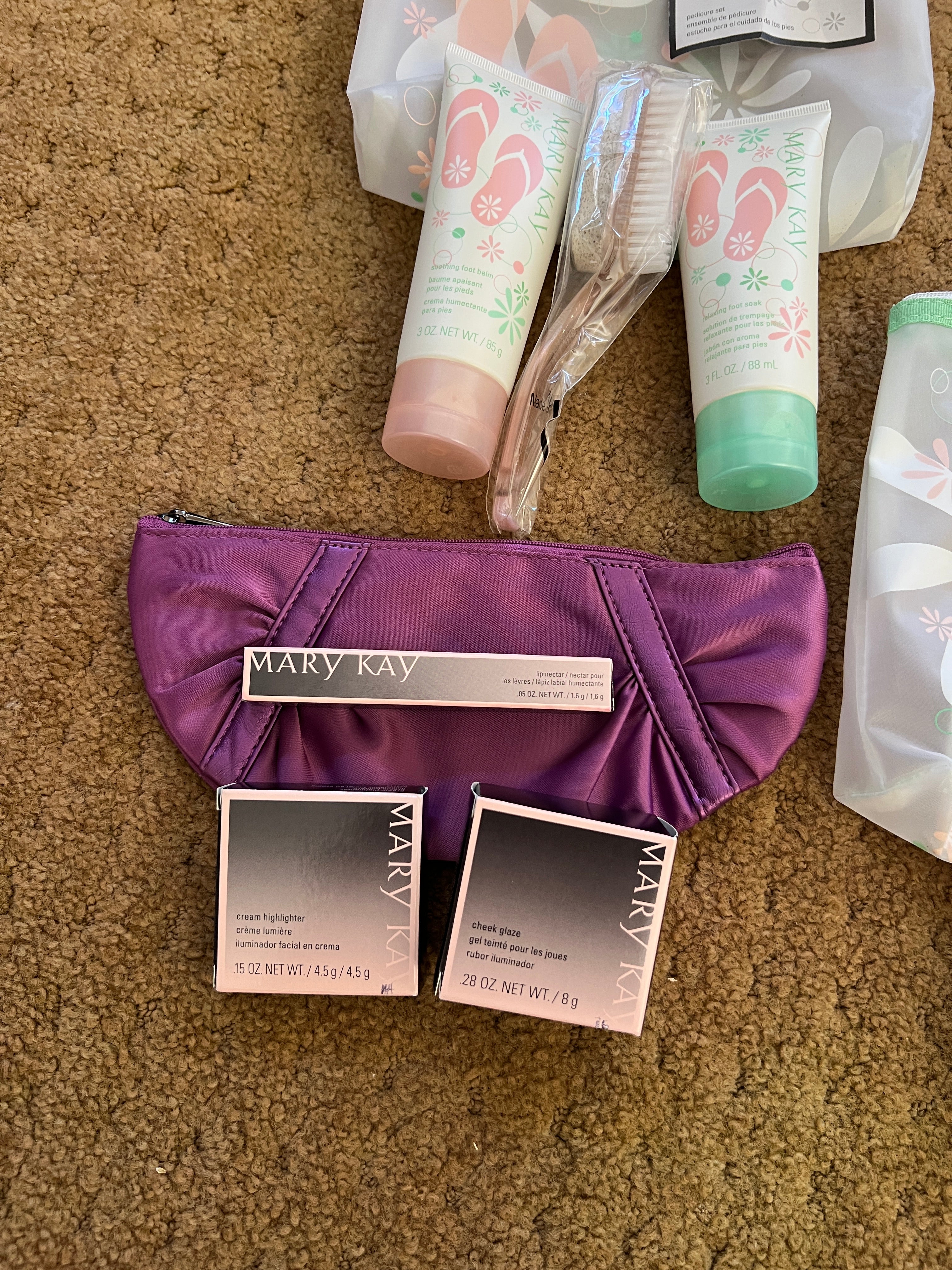 Mary Kay Deluxe Gift Collection - Satin Hands, Pedicure Sets, Coconut Lime & Accessories Bundle